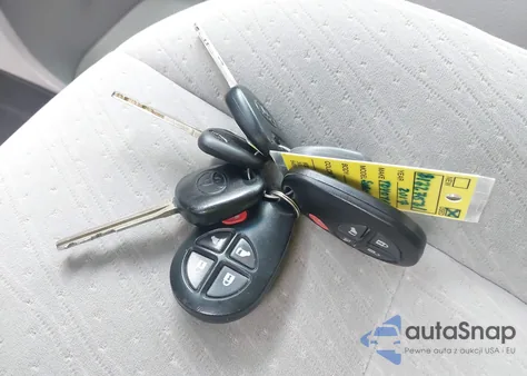 2017 Toyota Sienna Le 8 Passenger from USA, damaged, VIN 5TDKZ3DC5HS822953